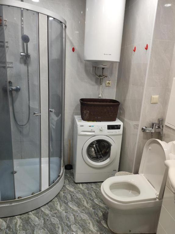 Apartment On Sherif Khimshiashvili Street 15B Batoumi Extérieur photo