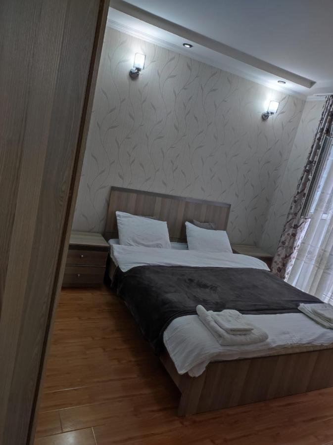 Apartment On Sherif Khimshiashvili Street 15B Batoumi Extérieur photo