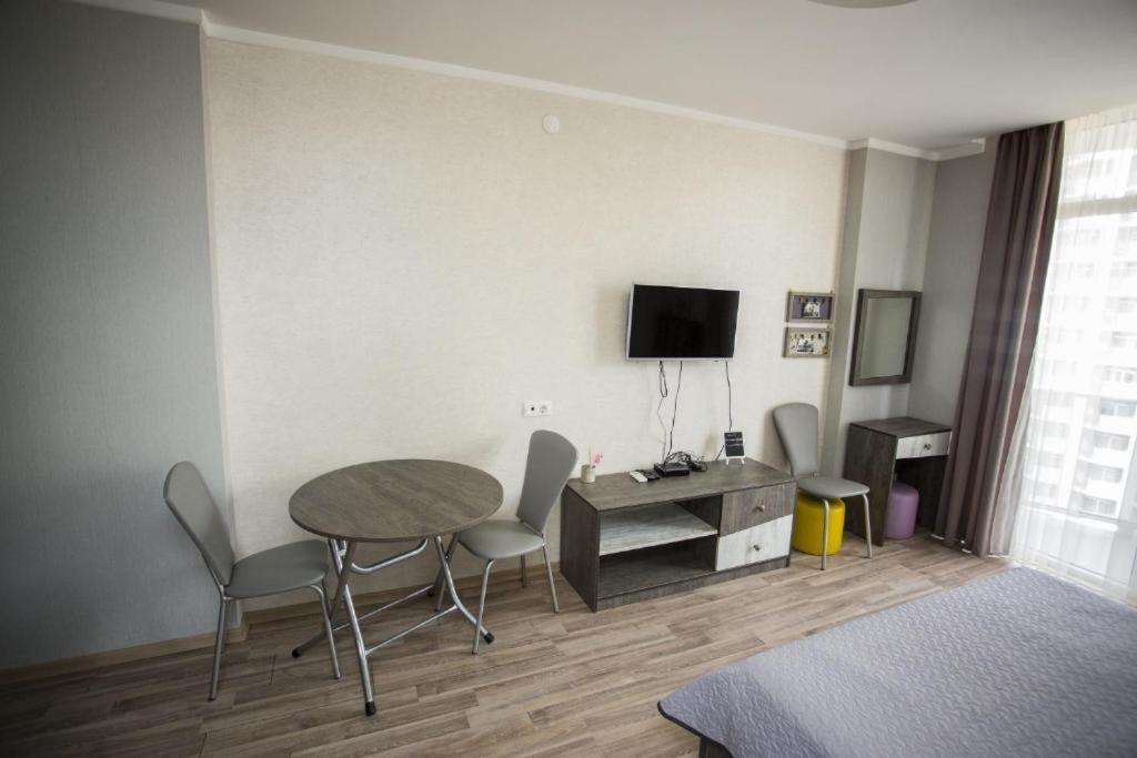 Apartment On Sherif Khimshiashvili Street 15B Batoumi Extérieur photo