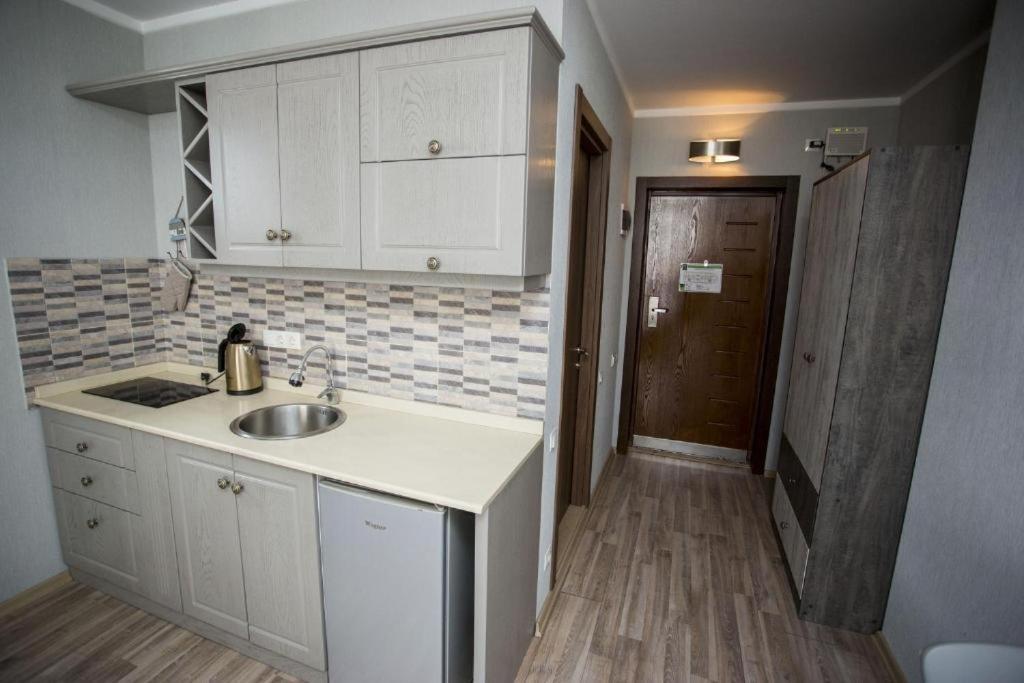 Apartment On Sherif Khimshiashvili Street 15B Batoumi Extérieur photo