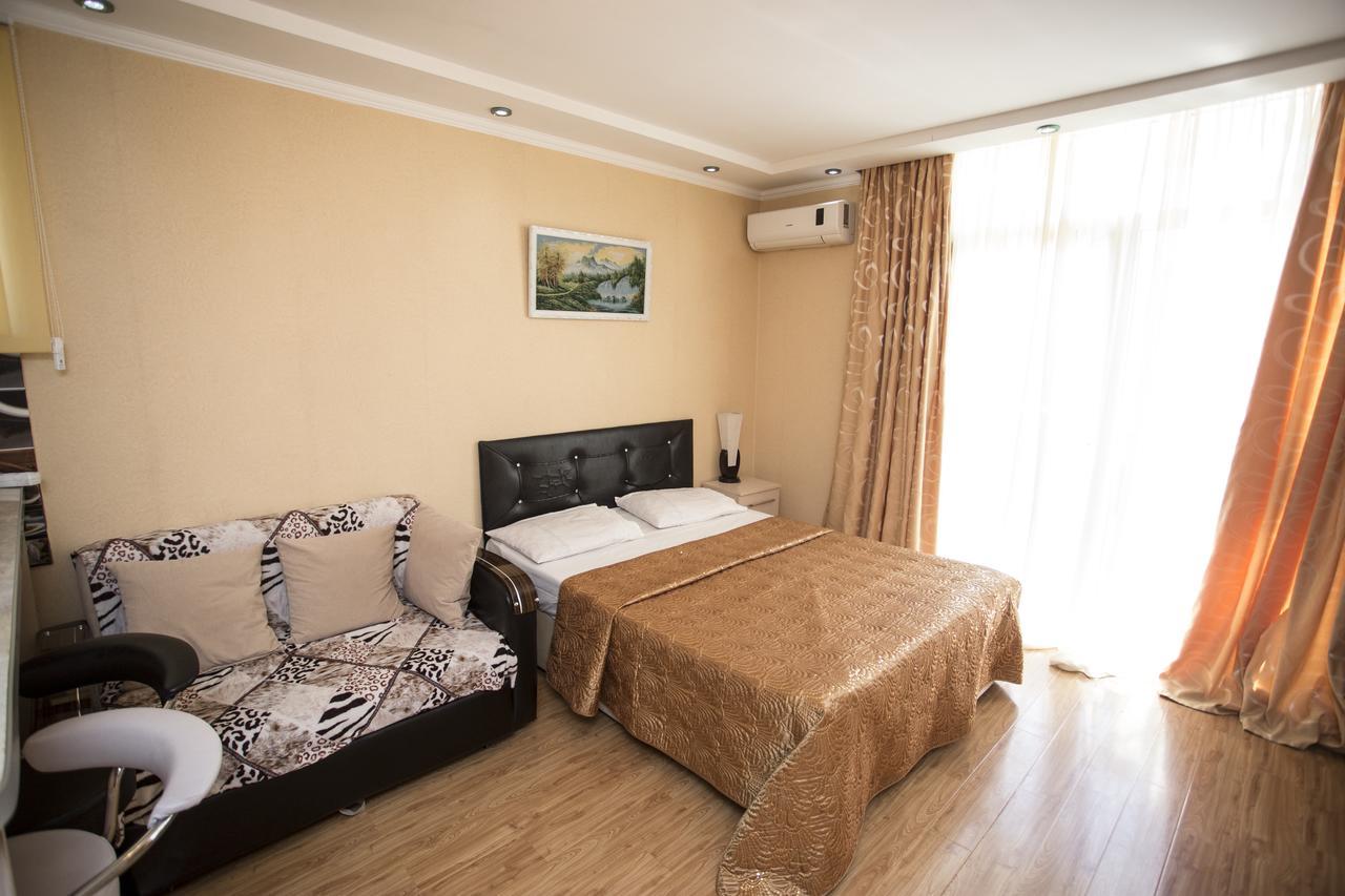 Apartment On Sherif Khimshiashvili Street 15B Batoumi Extérieur photo