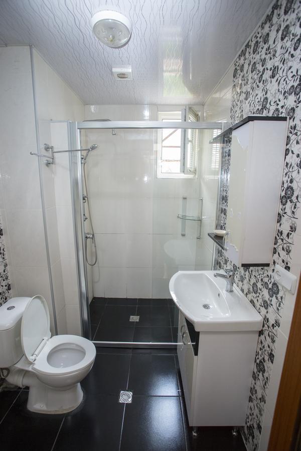 Apartment On Sherif Khimshiashvili Street 15B Batoumi Extérieur photo